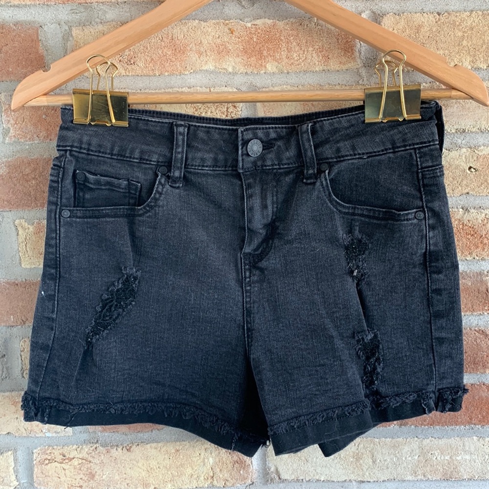 Celebrity Pink black denim shorts